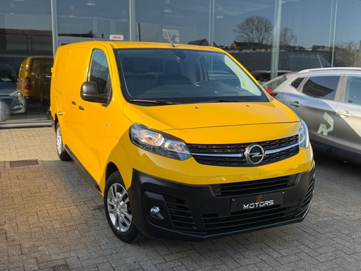 Opel // Vivaro XL