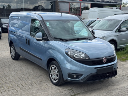 Fiat // Doblo Maxi
