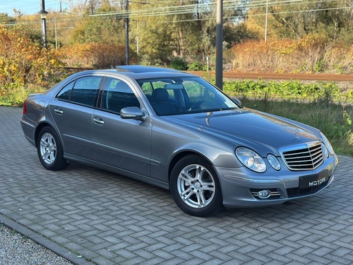 Mercedes-Benz // E300BLUETEC