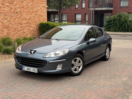 Peugeot // 407